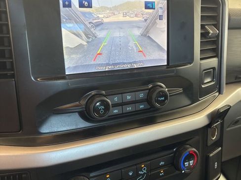 Used 2023 Ford F150 XLT w/ XTR Package image 17