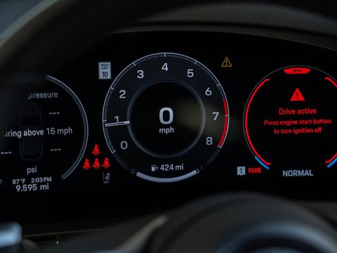 Certified 2026 Porsche Cayenne AWD/4WD image 19