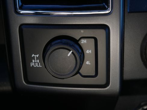 Used 2019 Ford F150 XLT w/ Equipment Group 302A Luxury image 26