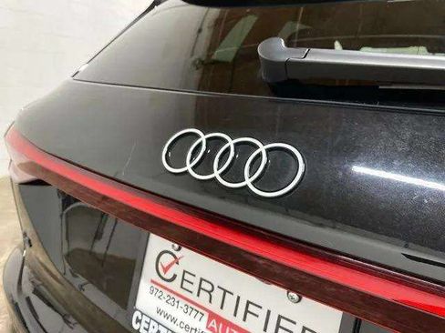 Used 2025 Audi Q6 e-tron Premium w/ Convenience Package RWD image 97