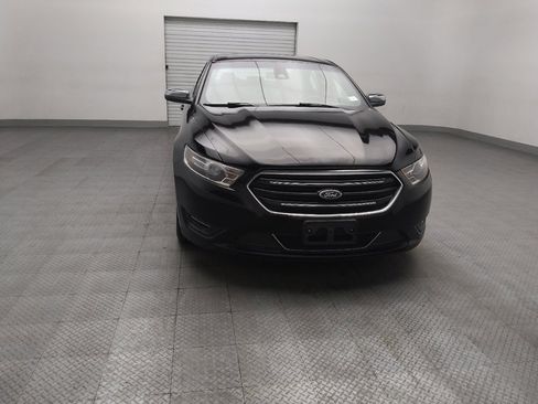 Used 2019 Ford Taurus Limited FWD image 14