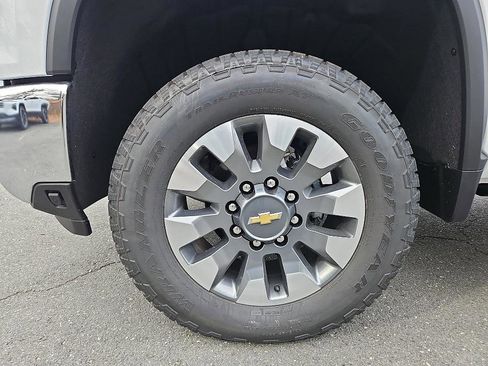 New 2026 Chevrolet Silverado 2500 LT w/ Texas Edition image 9