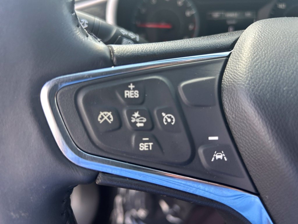 Used 2021 Chevrolet Malibu RS FWD image 41