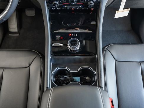 New 2025 Jeep Grand Cherokee Limited w/ MOPAR Finishing Package image 25