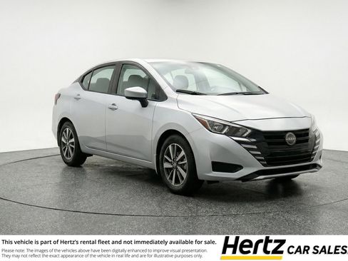 Used 2025 Nissan Versa SV FWD image 1