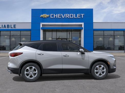 New 2026 Chevrolet Blazer LT w/ Convenience Package AWD/4WD image 5