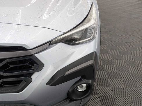 Used 2024 Subaru Crosstrek 2.5i Limited w/ Crosstrek Mirror Package image 10