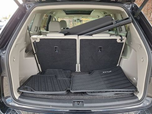 Used 2022 Volkswagen Atlas SEL image 32