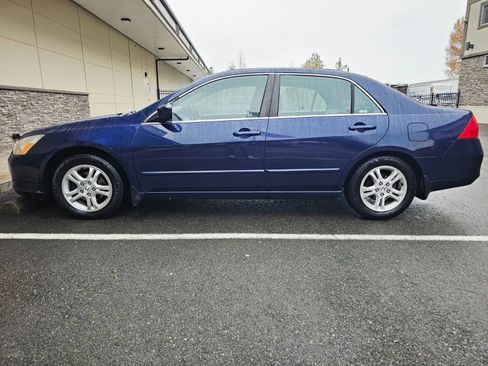 Used 2007 Honda Accord EX-L image 2