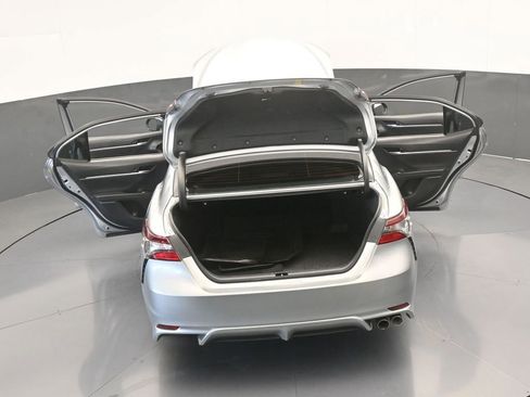 Used 2022 Toyota Camry SE image 64