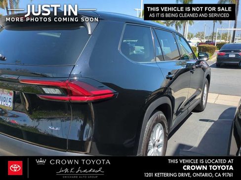 Certified 2025 Toyota Grand Highlander FWD image 2