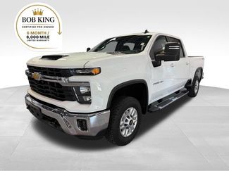 Used 2025 Chevrolet Silverado 2500 LT w/ Convenience Package AWD/4WD video 1