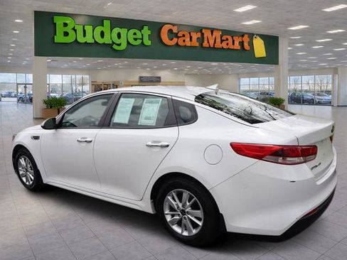 Used 2017 Kia Optima LX FWD image 5