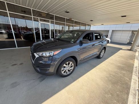 Used 2020 Hyundai Tucson SE AWD/4WD image 3
