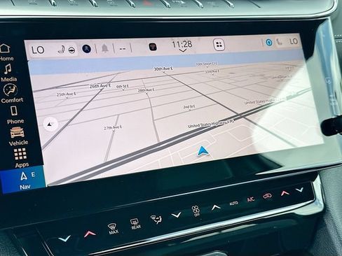 New 2026 Jeep Grand Cherokee Altitude RWD image 9