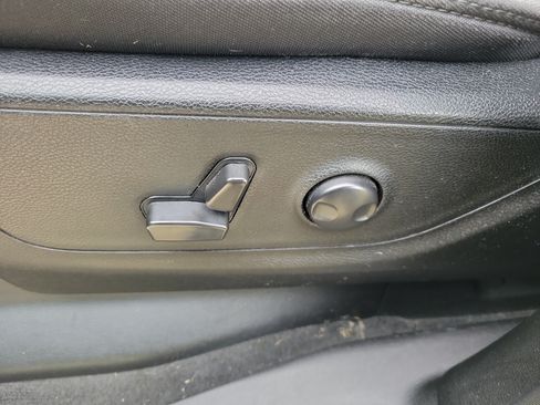 Used 2022 RAM 1500 Big Horn RWD image 13