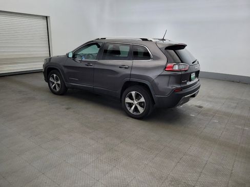 Used 2019 Jeep Cherokee Limited w/ Trailer Tow Group AWD/4WD image 3