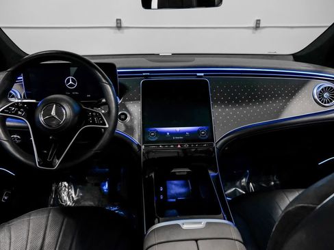 Used 2023 Mercedes-Benz EQS 450+ SUV image 15