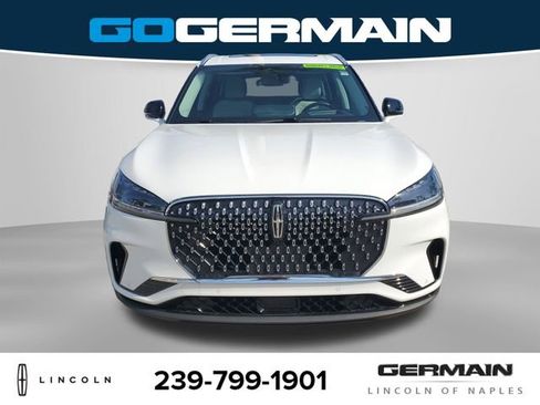 New 2025 Lincoln Aviator Reserve image 3