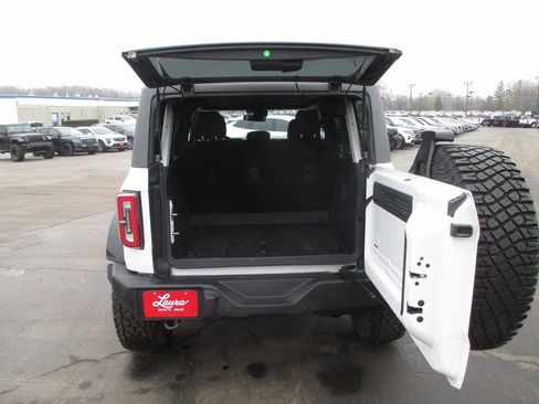 Used 2022 Ford Bronco Wildtrak image 7