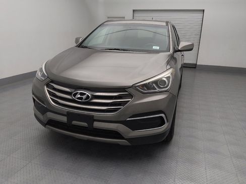 Used 2018 Hyundai Santa Fe Sport image 15