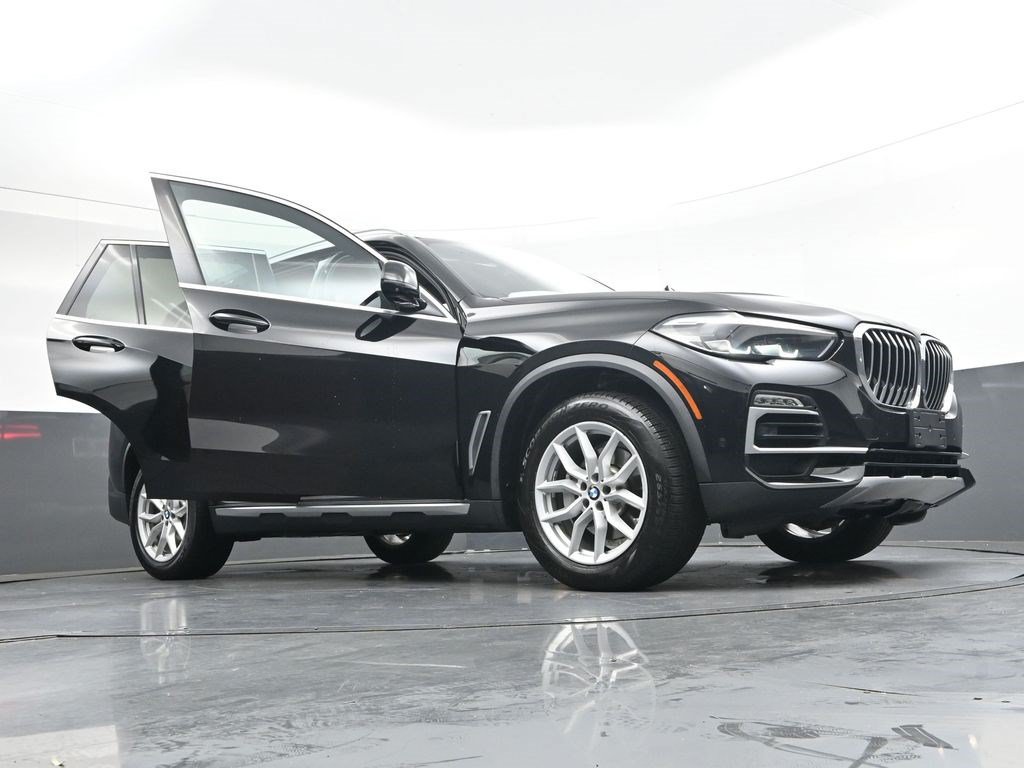Used 2020 BMW X5 xDrive40i w/ Premium Package AWD/4WD image 42