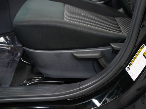 Used 2024 Nissan Versa S w/ S Plus Package image 18