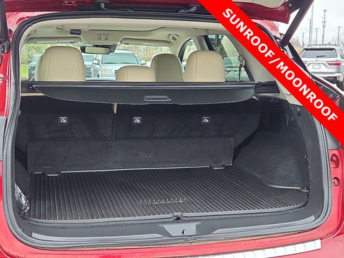 Used 2024 Nissan Murano Platinum w/ Cargo Package image 9