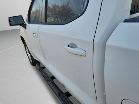 Used 2025 Chevrolet Silverado 1500 LT image 26