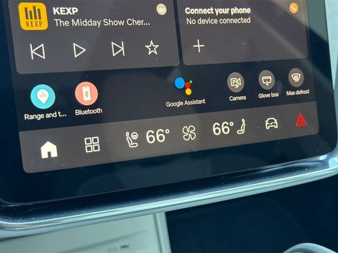 New 2025 Volvo EX90 Plus image 21