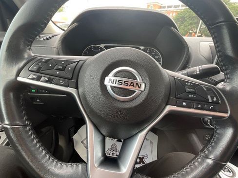 Used 2021 Nissan Sentra SV FWD image 13