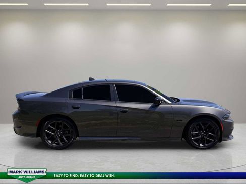 Used 2023 Dodge Charger R/T w/ Blacktop Package RWD image 2