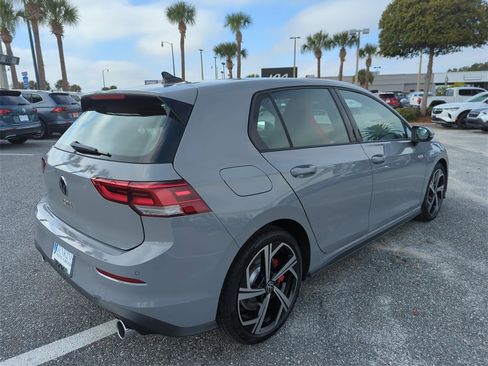 New 2026 Volkswagen GTI SE image 6