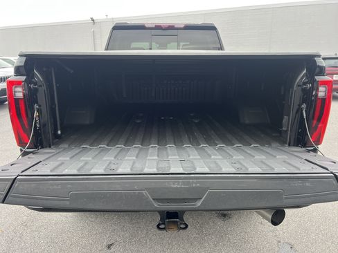 Used 2024 GMC Sierra 2500 Denali w/ Denali Reserve Package image 23