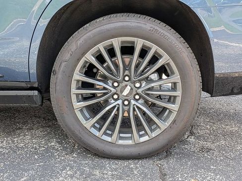 Certified 2026 Cadillac Escalade Platinum Sport AWD/4WD image 9