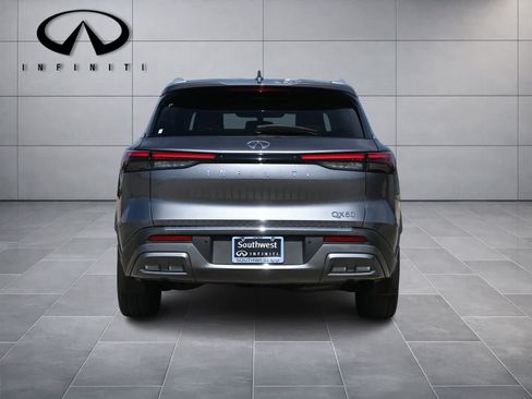 Used 2022 INFINITI QX60 Luxe w/ Cargo Package FWD image 6