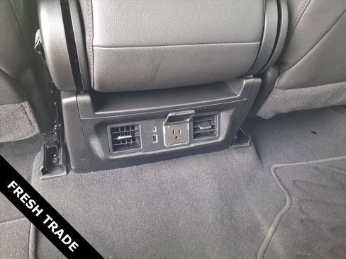 Used 2026 GMC Sierra 1500 SLT RWD image 15
