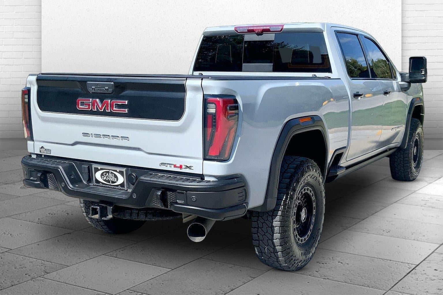 Used 2024 GMC Sierra 2500 AT4X w/ AT4X AEV Edition AWD/4WD image 14