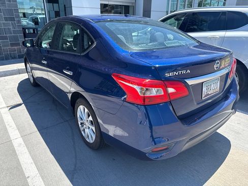 Used 2019 Nissan Sentra SV FWD image 14