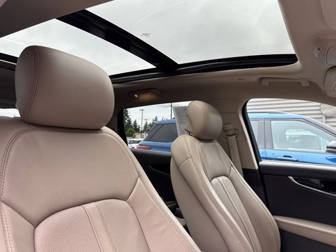 Certified 2021 Lincoln Nautilus Reserve w/ Equipment Group 201A AWD/4WD image 17