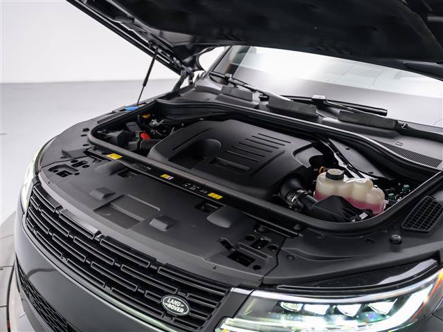 New 2026 Land Rover Range Rover Sport Dynamic SE AWD/4WD image 10