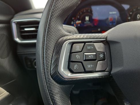 Used 2025 Ford Mustang GT Premium RWD image 19
