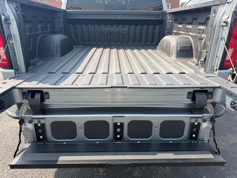 Used 2023 GMC Sierra 1500 SLT w/ SLT Premium Plus Package AWD/4WD image 24