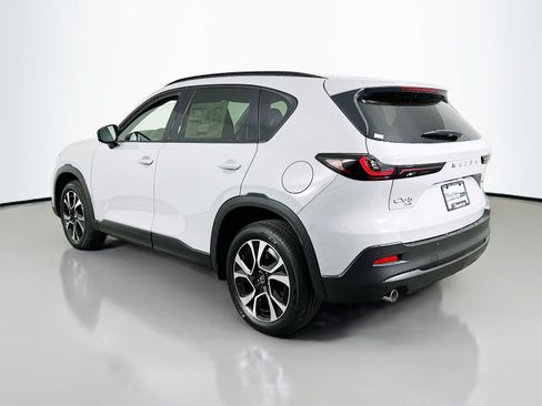 New 2026 MAZDA CX-5 Preferred image 5