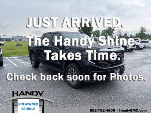 Used 2023 GMC Sierra 1500 AT4 w/ AT4 Premium Package AWD/4WD image 1