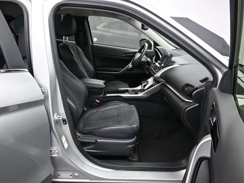 Used 2024 Mitsubishi Eclipse Cross SE image 28