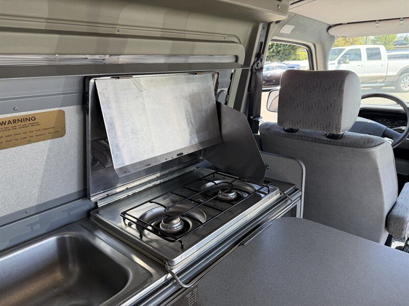 Used 1995 Volkswagen Eurovan Camper FWD image 18