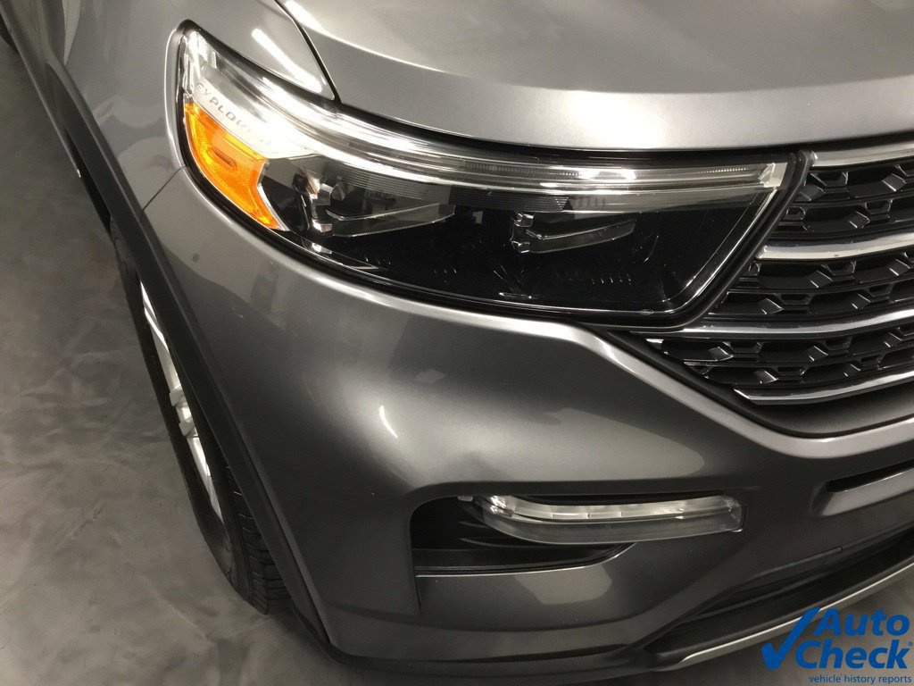 Used 2022 Ford Explorer XLT w/ Equipment Group 202A AWD/4WD image 18