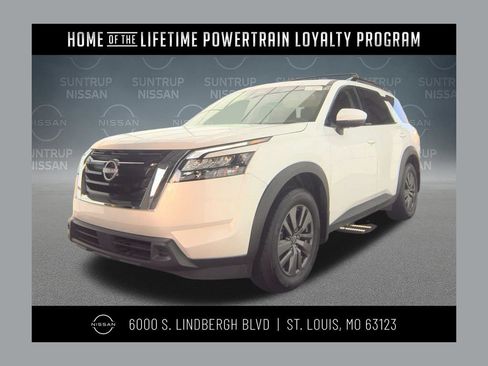 Certified 2025 Nissan Pathfinder SV w/ SV Premium Package FWD image 1