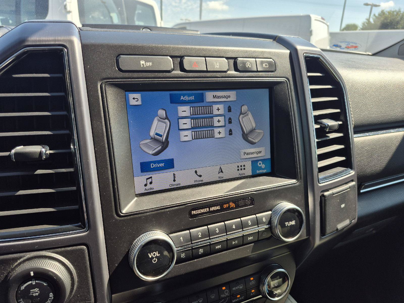 Certified 2019 Ford Expedition Platinum RWD image 7